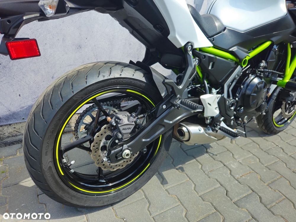 Kawasaki Z 650 - 23
