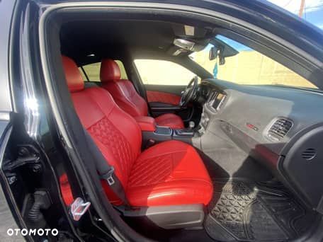 Dodge Charger 6.4 Scat Pack - 25