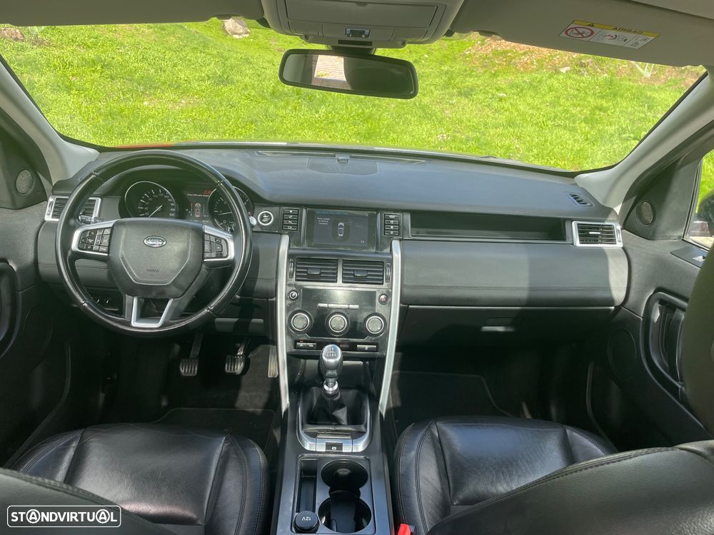 Land Rover Discovery Sport 2.0 eD4 HSE Luxury - 11