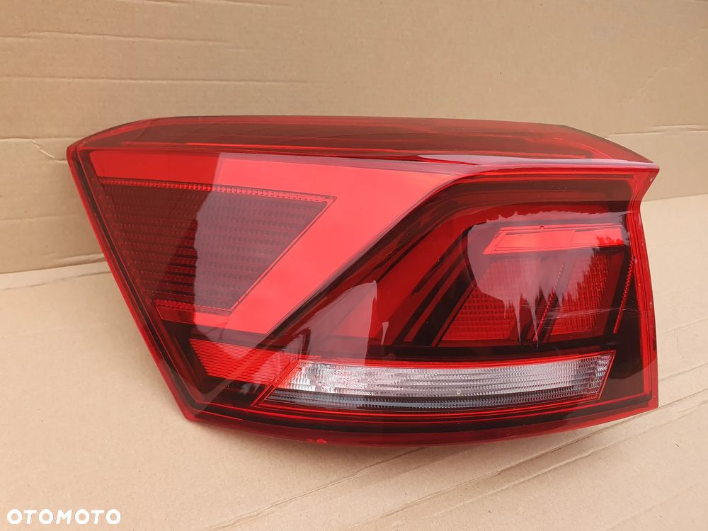 Lampa tył tylna lewa VW T-Roc Cabrio - 2