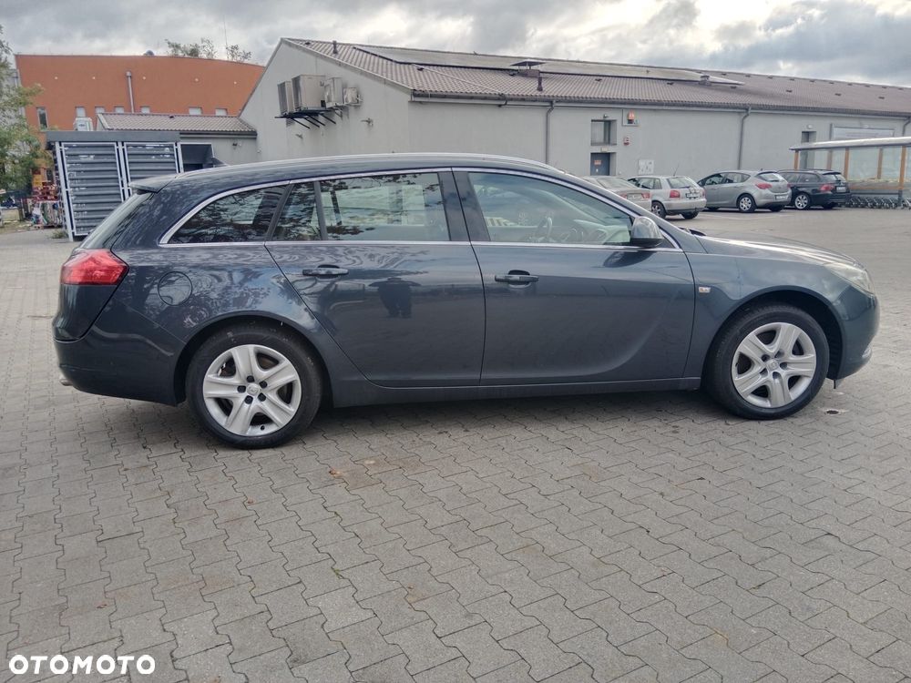 Opel Insignia 1.6 T Cosmo - 9