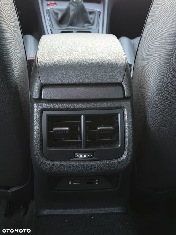 Seat Leon Sportstourer 1.4 TSI Start&Stop XCELLENCE - 16