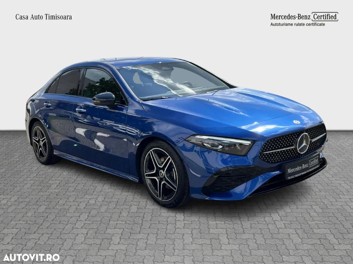 Mercedes-Benz A 200 MHEV 7G-DCT Sedan - 8