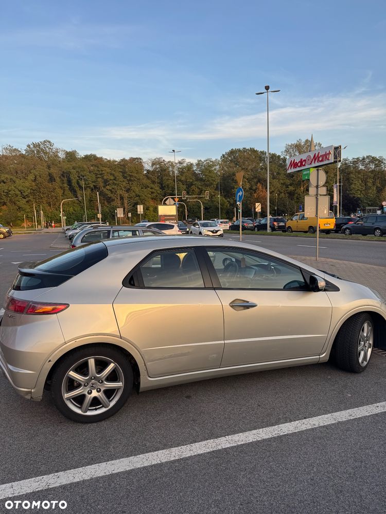 Honda Civic 1.8 Sport - 20