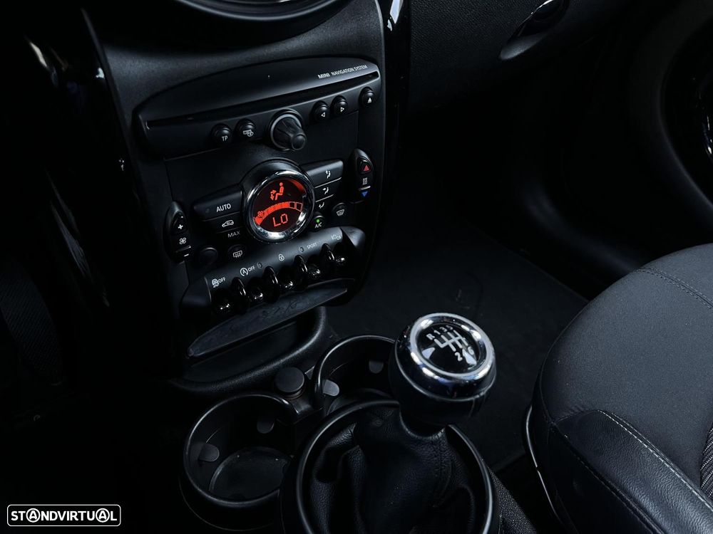 MINI Countryman Cooper D - 12