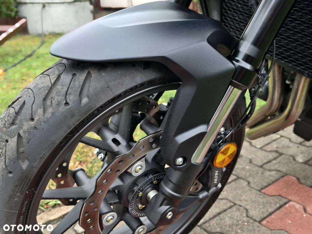 Honda Hornet - 37