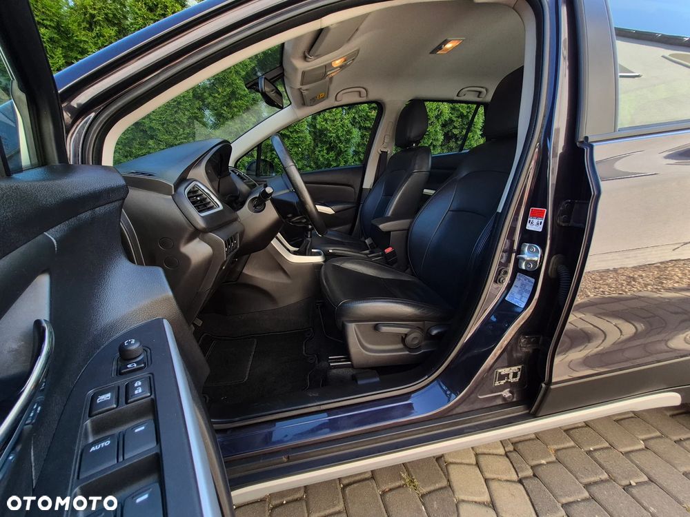 Suzuki SX4 S-Cross 1.6 Elegance - 4