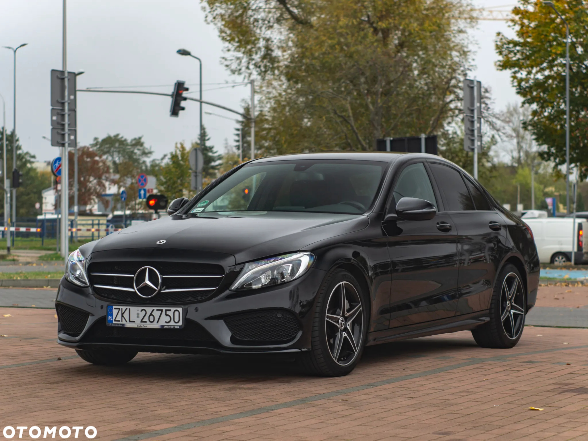 Mercedes-Benz Klasa C 250 9G-TRONIC - 3