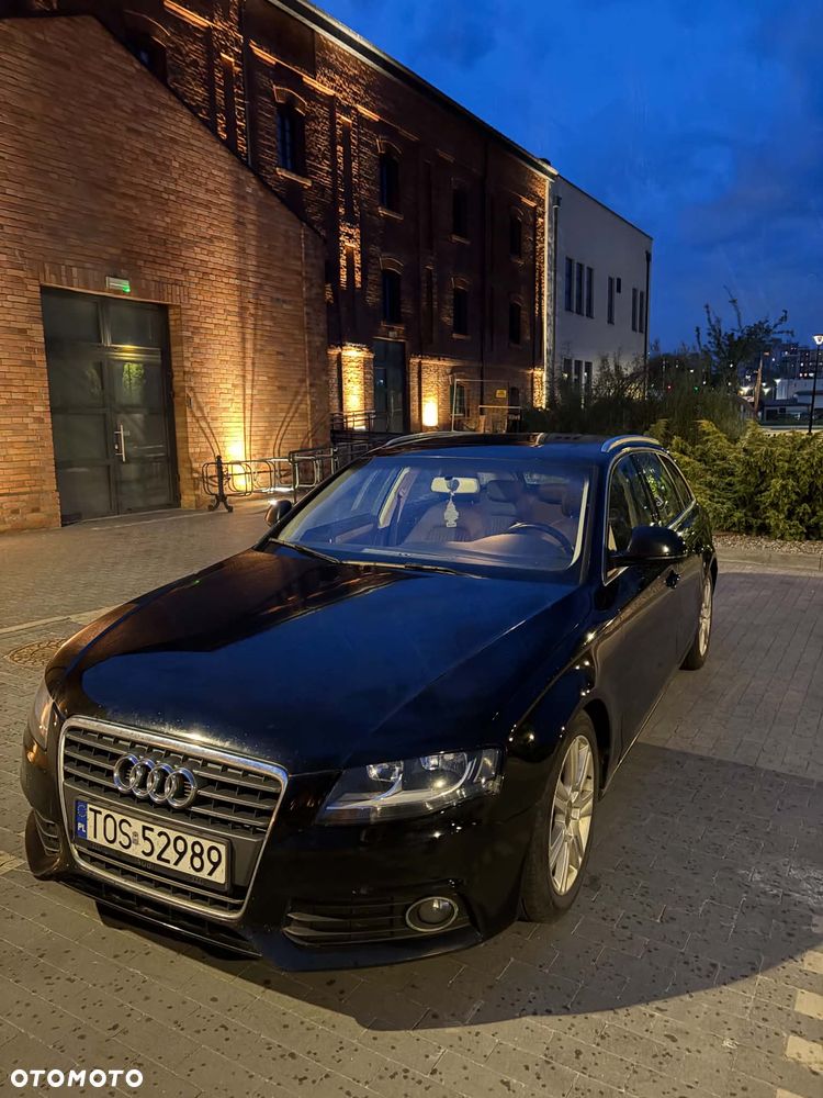 Audi A4 Avant 2.0 TDI - 1