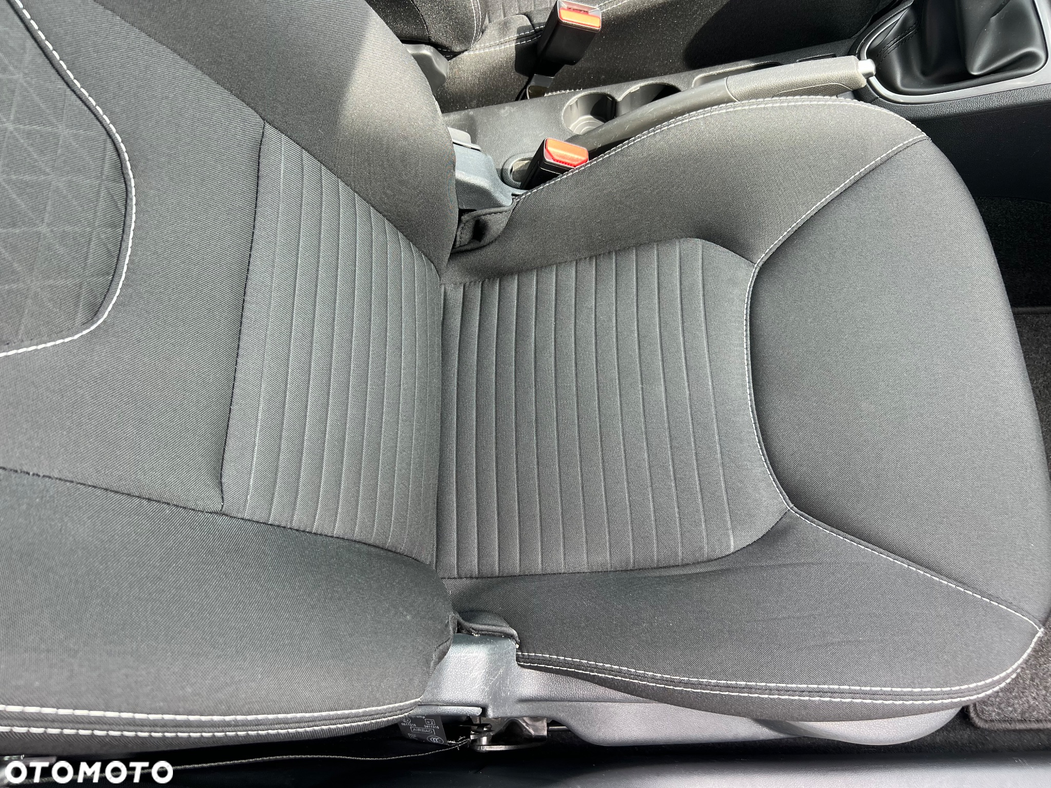 Renault Clio 0.9 Energy TCe Limited - 16