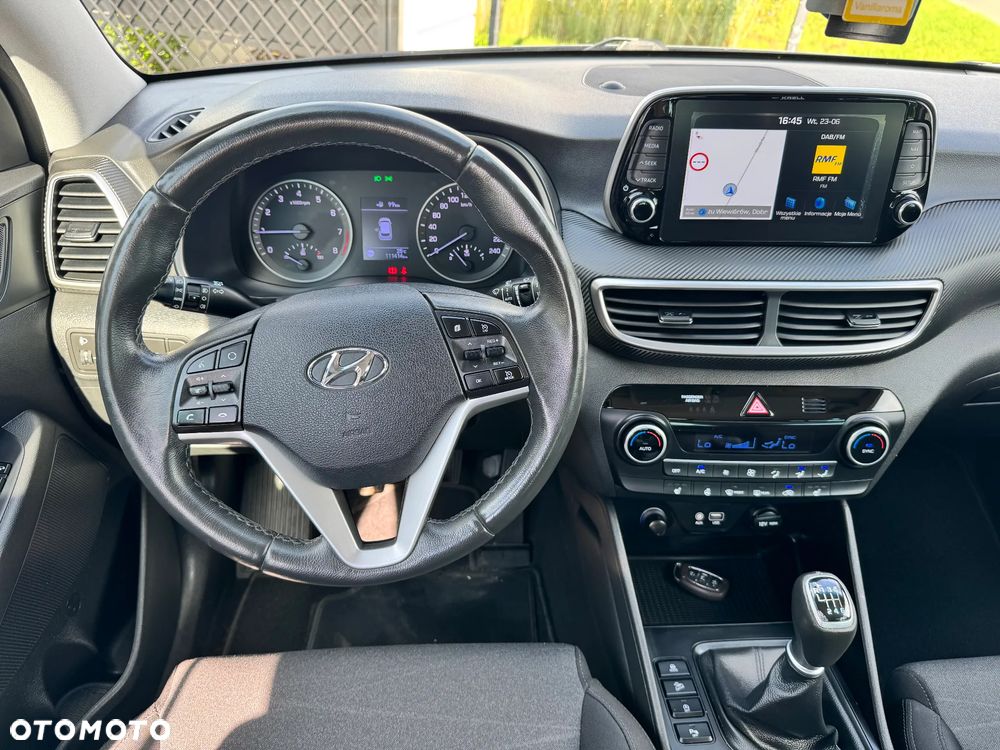 Hyundai Tucson blue 1.6 GDi 2WD Passion - 12