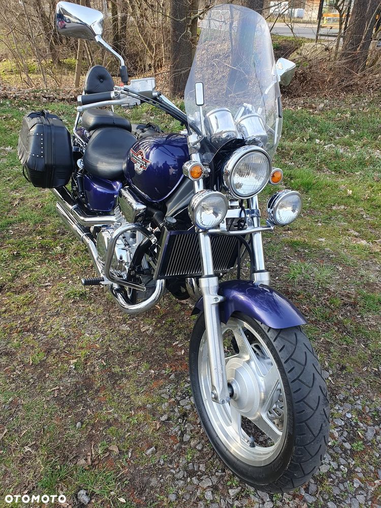 Honda VF - 4