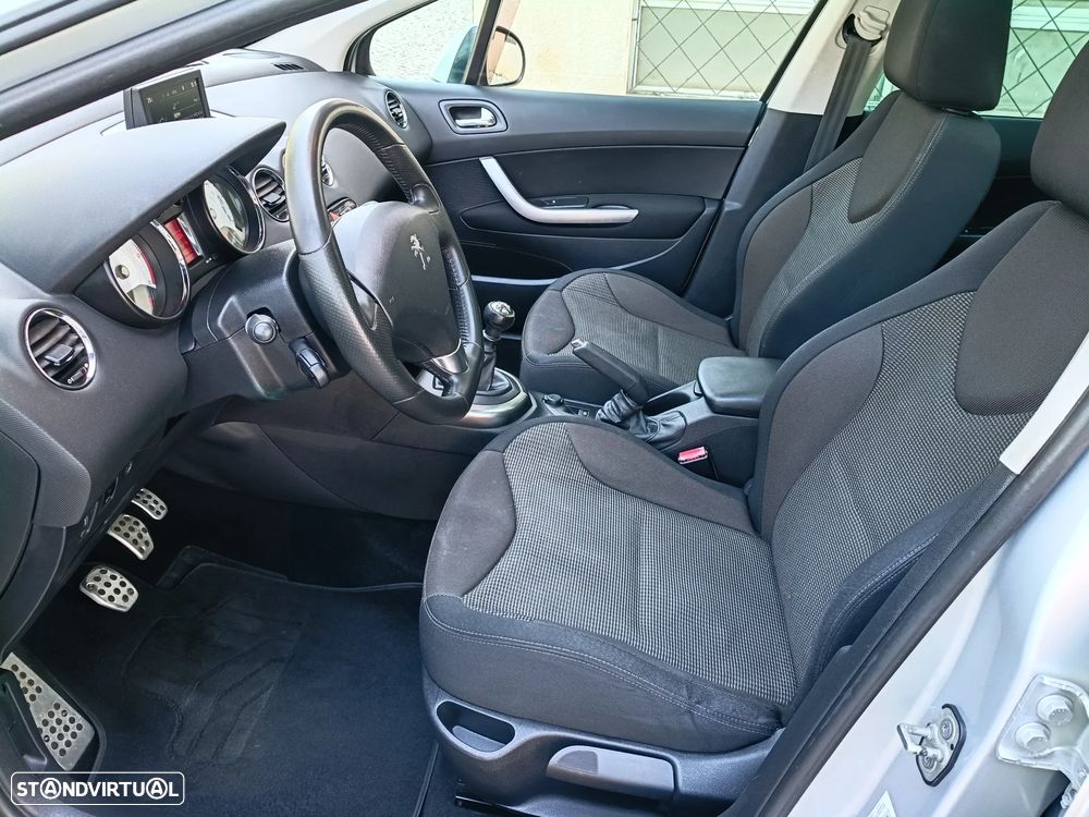 Peugeot 308 SW 1.6 e-HDi Allure - 14