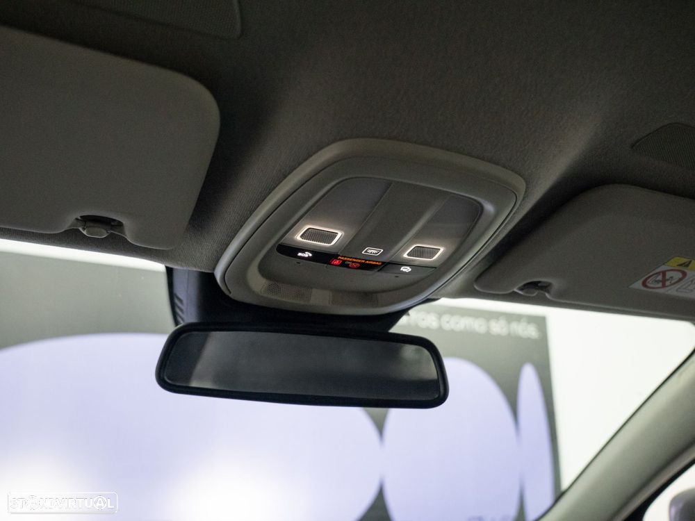 Volvo XC 40 - 39