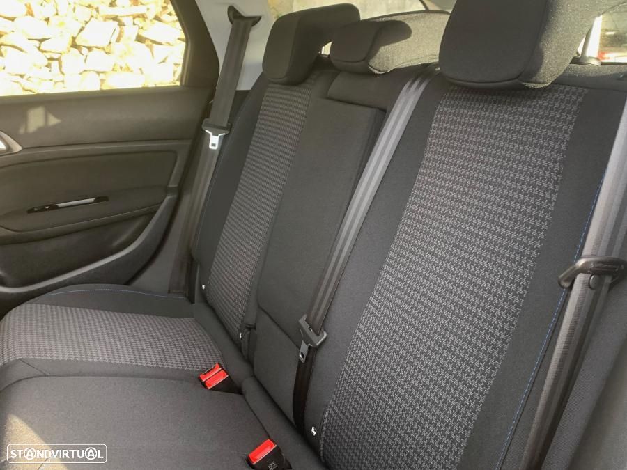 Peugeot 308 SW 1.5 BlueHDi Style - 11