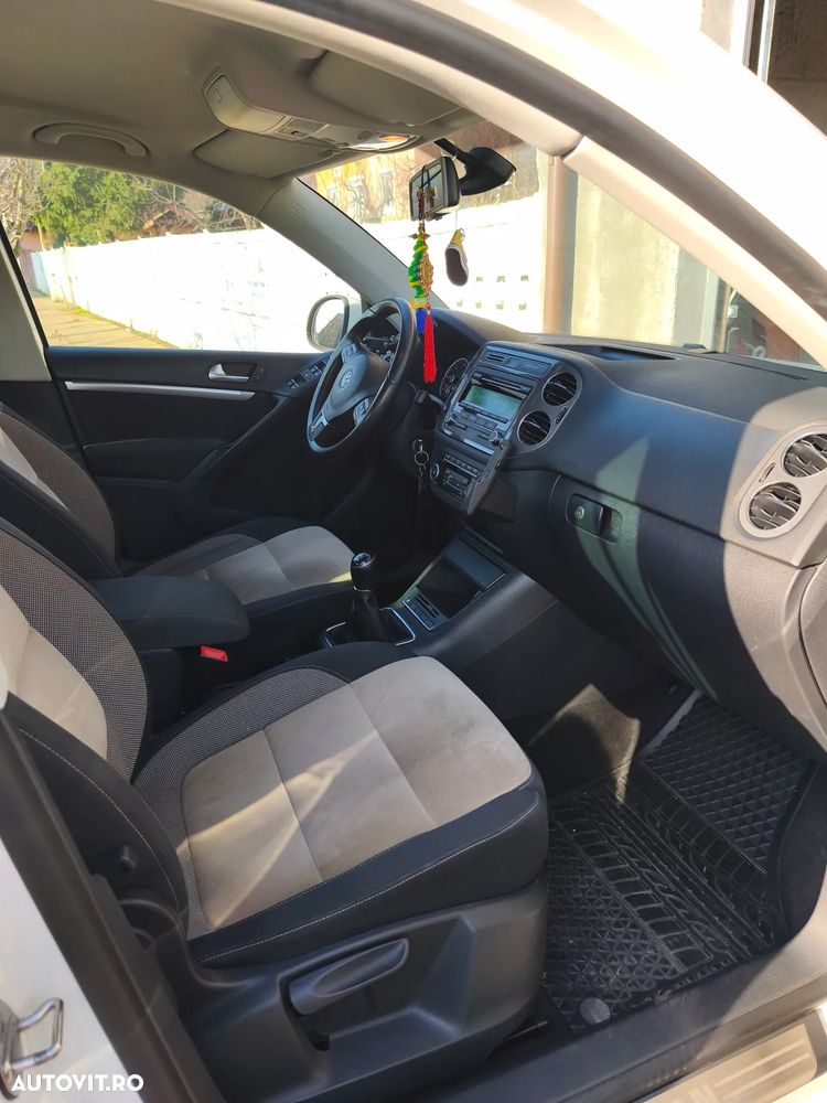 Volkswagen Tiguan 2.0 TDI DPF Sport & Style - 10