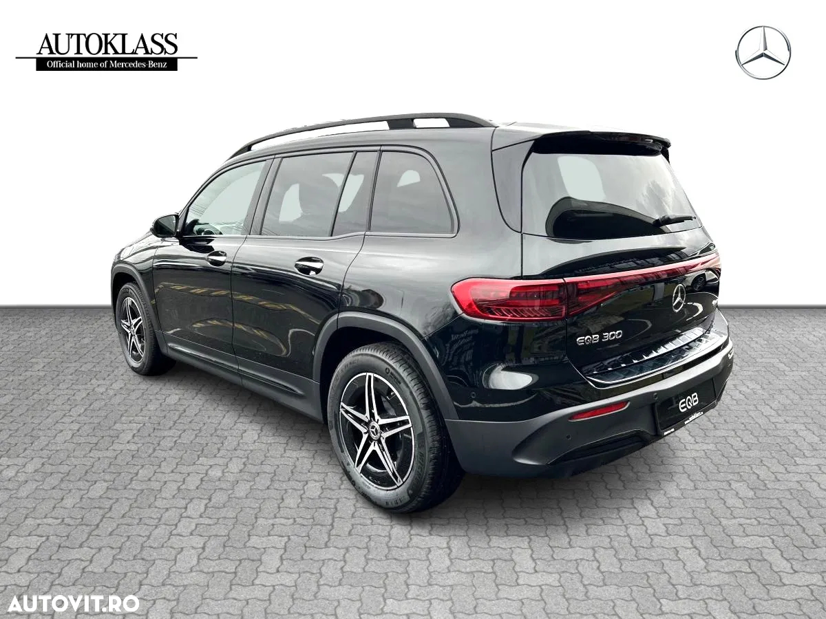 Mercedes-Benz EQB 300 4MATIC - 3
