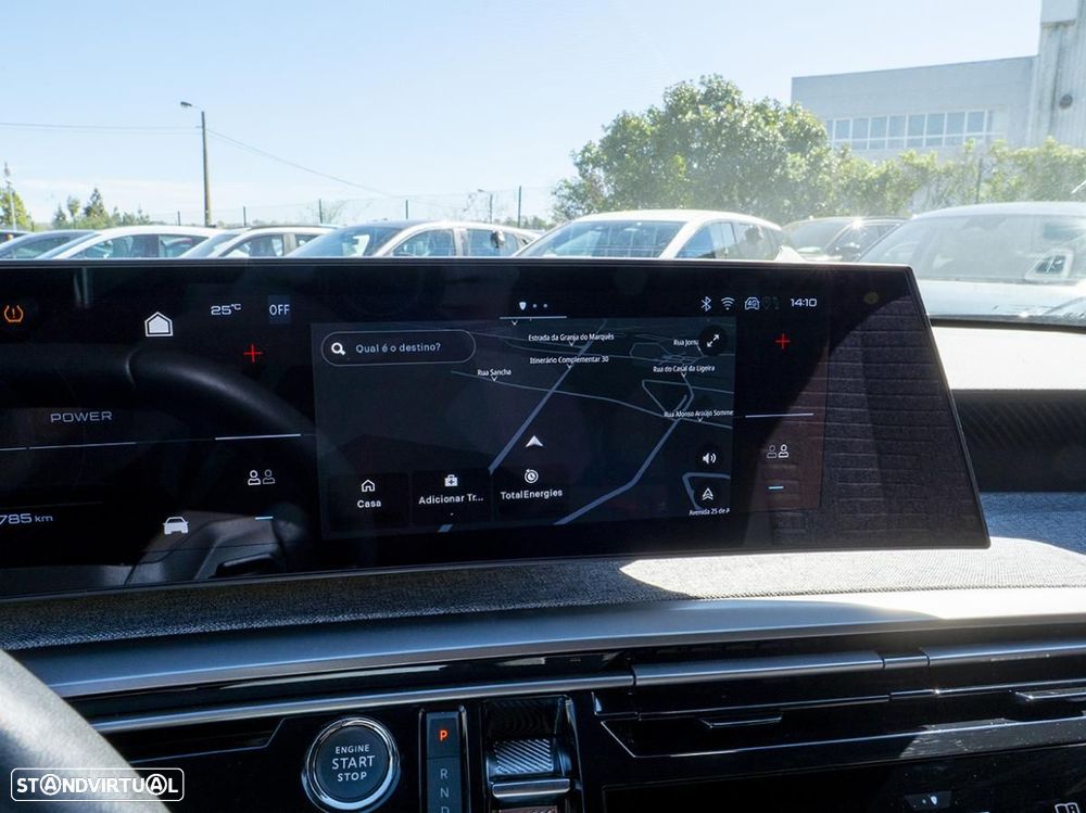 Peugeot E-3008 73 kWh GT - 32