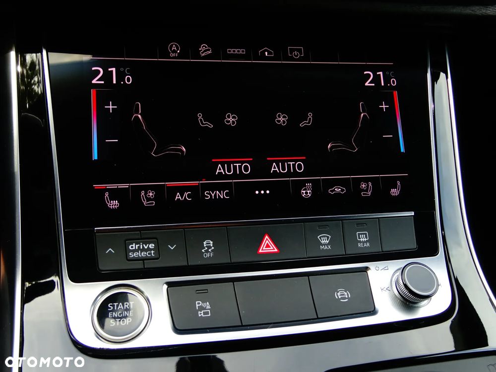 Audi Q8 SUV TFSI quattro 250 kW tiptronic S line business - 12