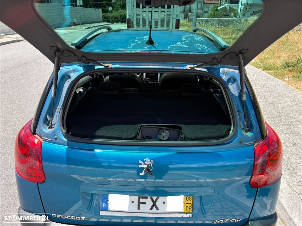 Peugeot 207 SW 1.4 Sport - 27