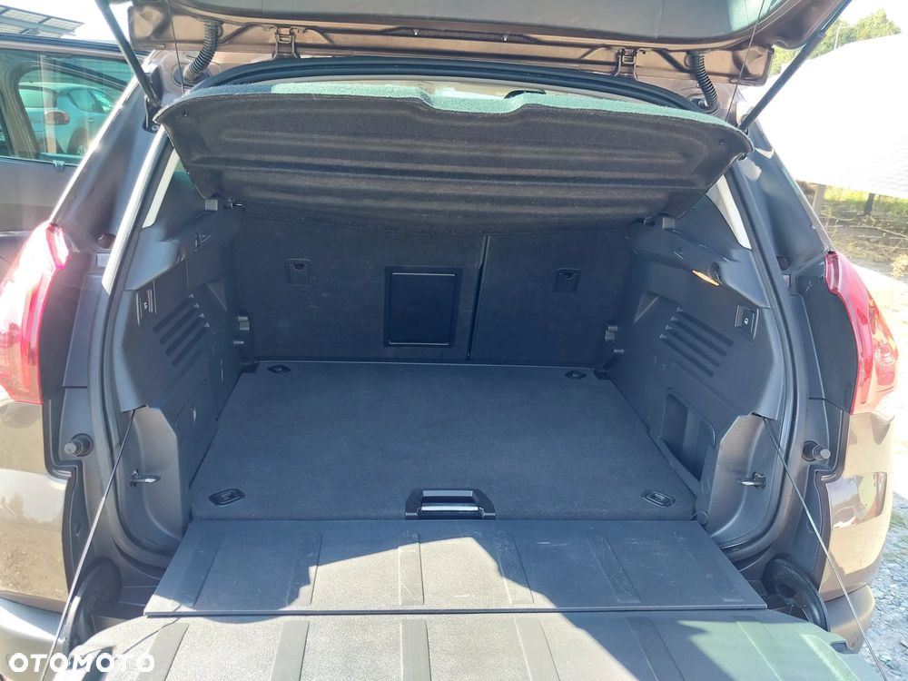 Peugeot 3008 HDi FAP 115 EGS6 Stop&Start Business-Line - 15