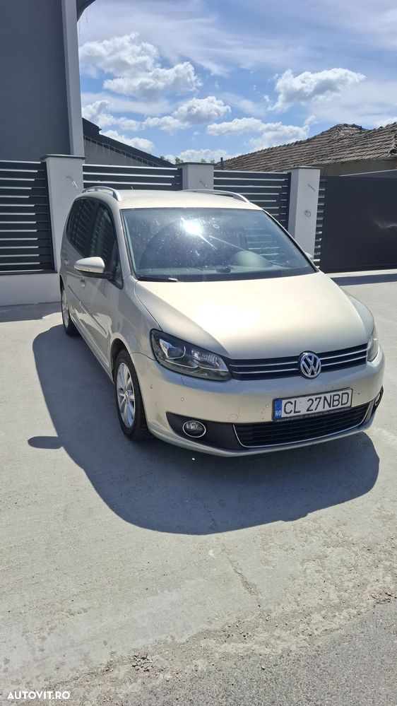 Volkswagen Touran 2.0 TDI DPF Highline DSG - 1