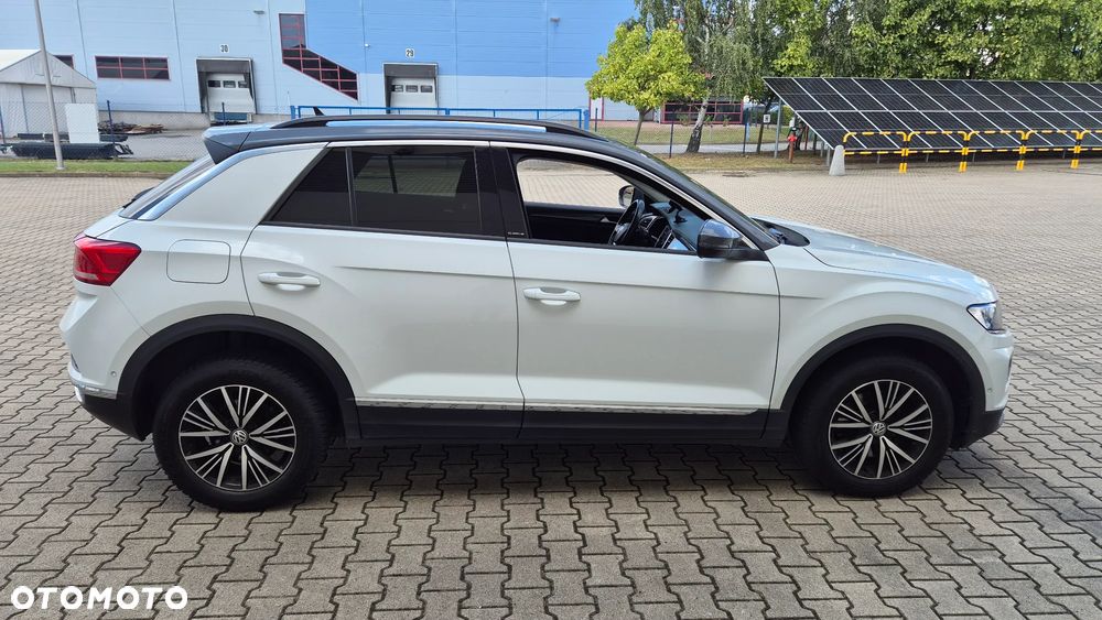 Volkswagen T-Roc 2.0 TDI SCR DSG IQ.DRIVE - 16