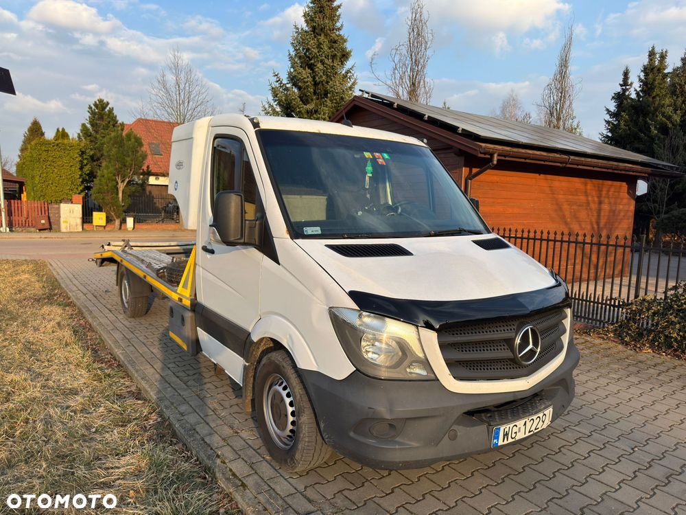 Mercedes-Benz Sprinter 319 - 17