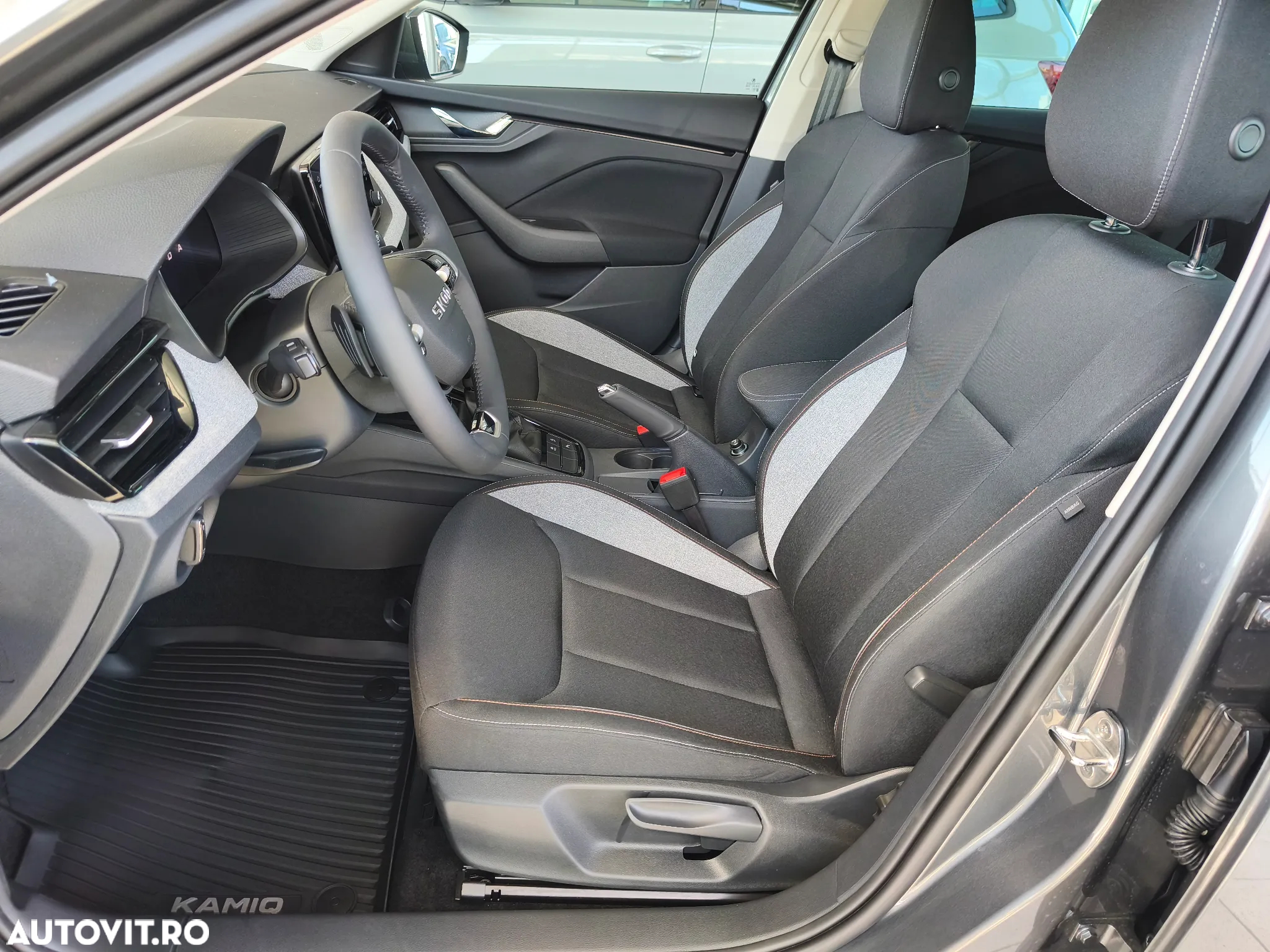 Skoda Kamiq 1.0 TSI DSG Selection - 8