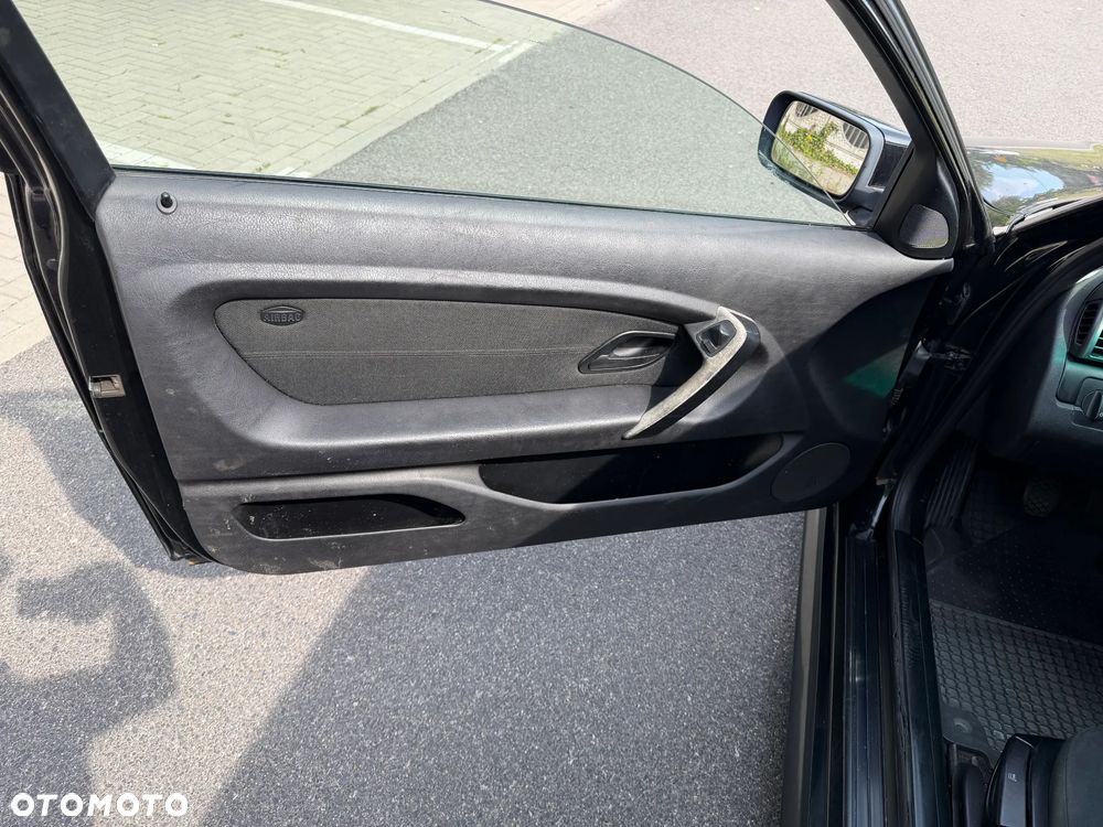 BMW Seria 3 318ti - 19