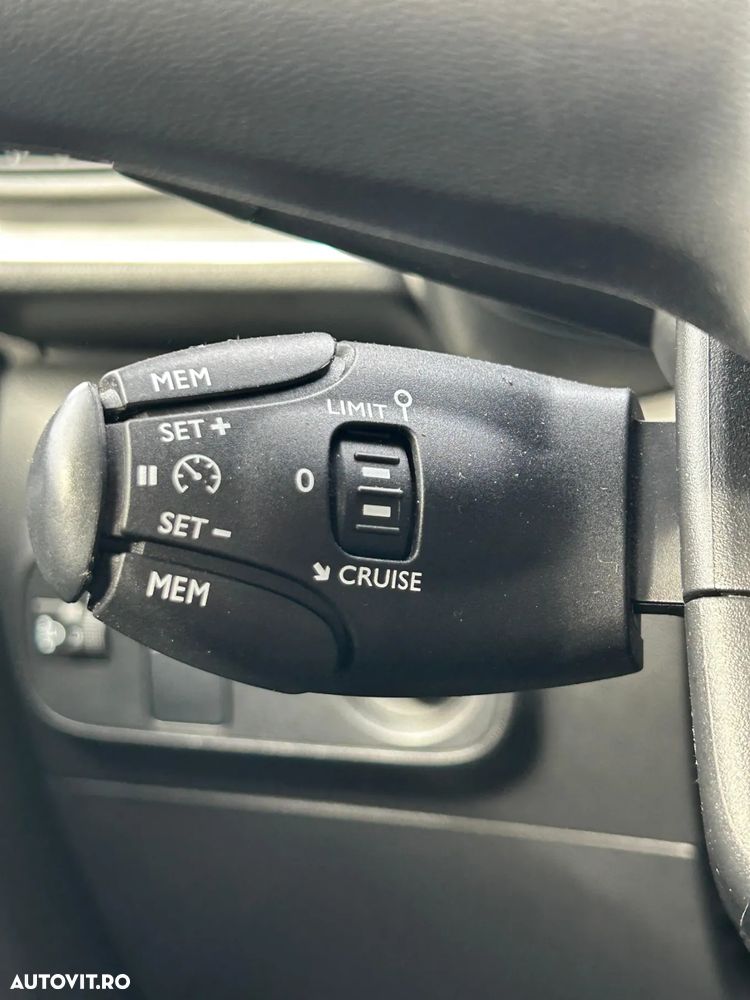 Citroën C3 1.2 PureTech S&S BVM5 Feel - 13