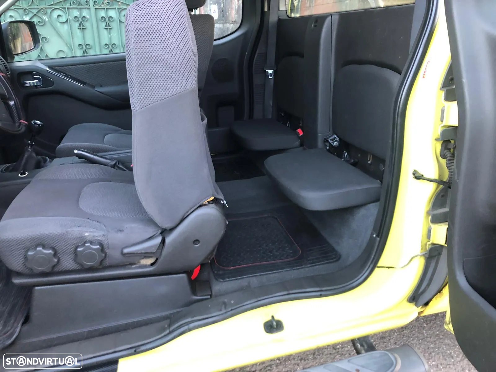 Nissan Navara 2.5 dCi CD LE Sport Edition - 40