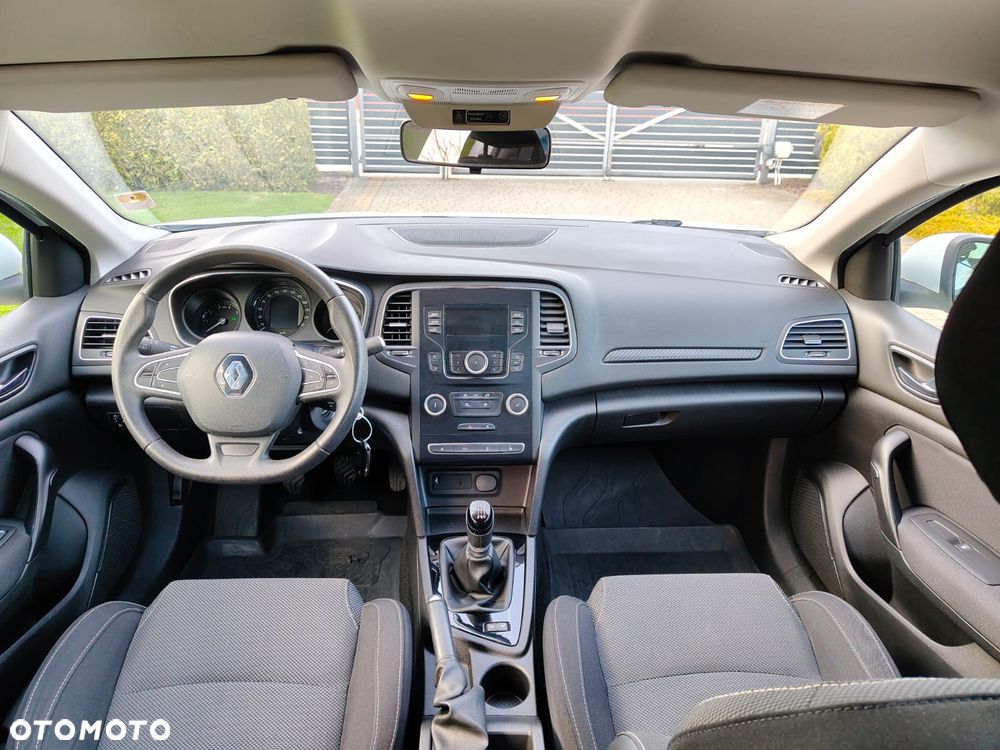 Renault Megane ENERGY TCe 100 LIFE - 10