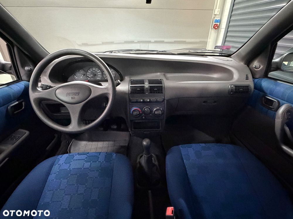Fiat Punto - 12