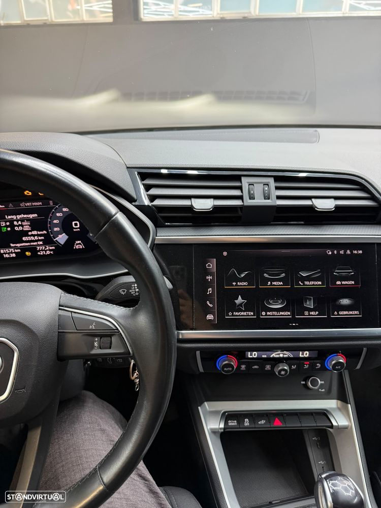 Audi Q3 45 TFSIe S tronic S line - 27