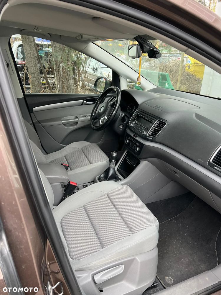 Volkswagen Sharan 2.0 TDI Comfortline - 15