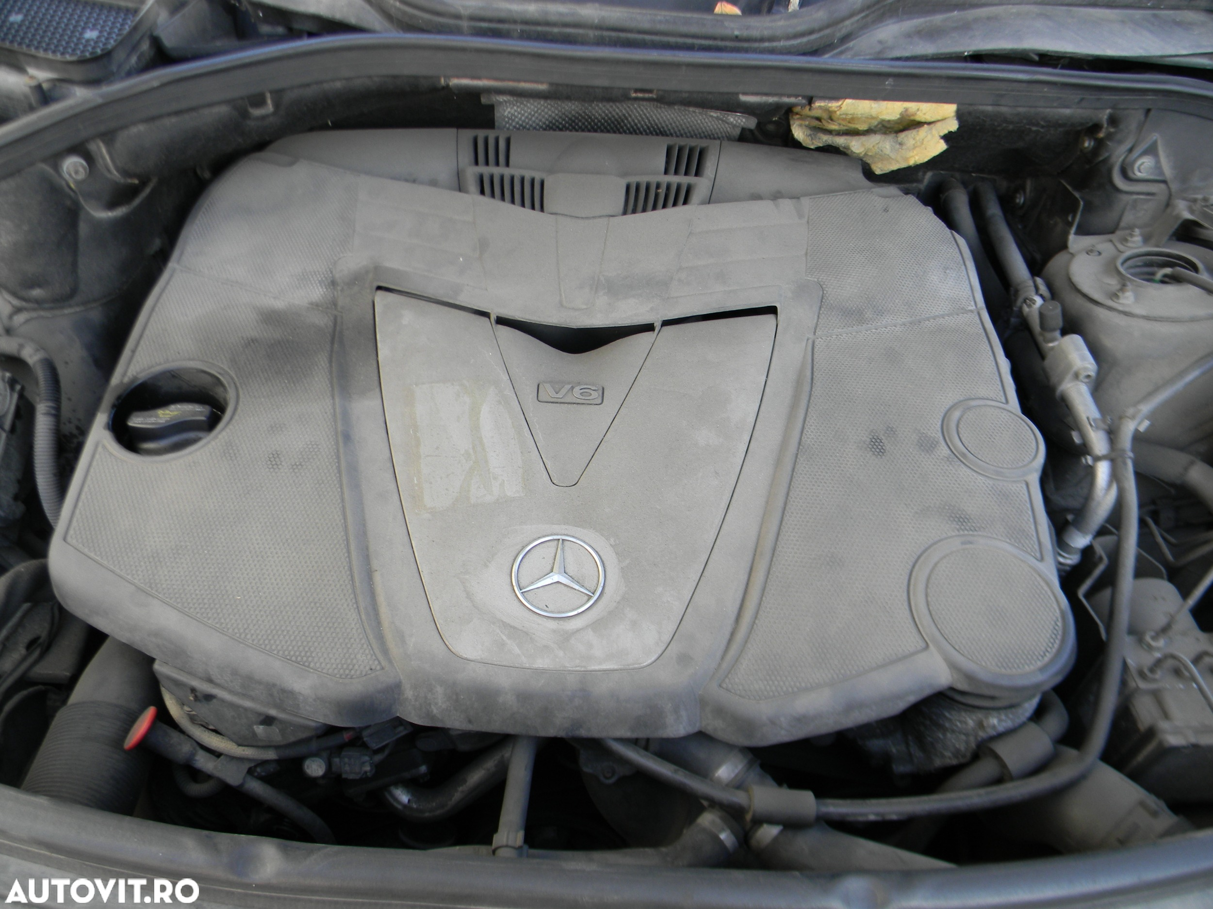 Dezmembrari  Mercedes-Benz ML / M-CLASS (W164)  2005  > 0000 ML 300 C - 10