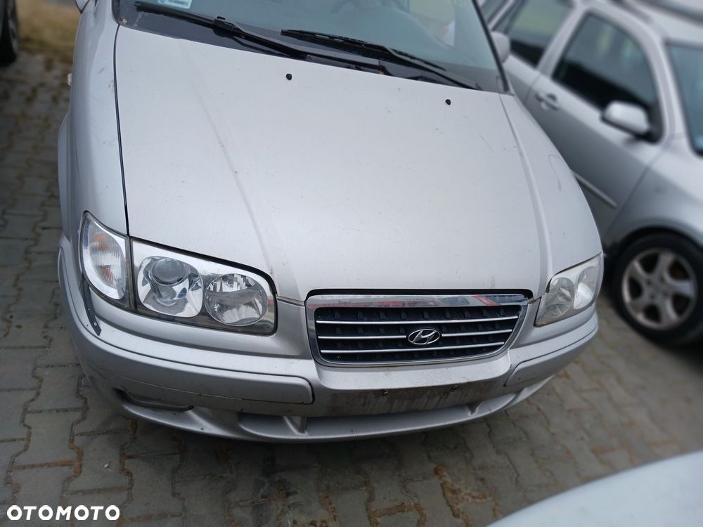 HYUNDAI TRAJET MASKA ZDERZAK LAMPY BLOTNIKI KPL PRZOD NV - 1