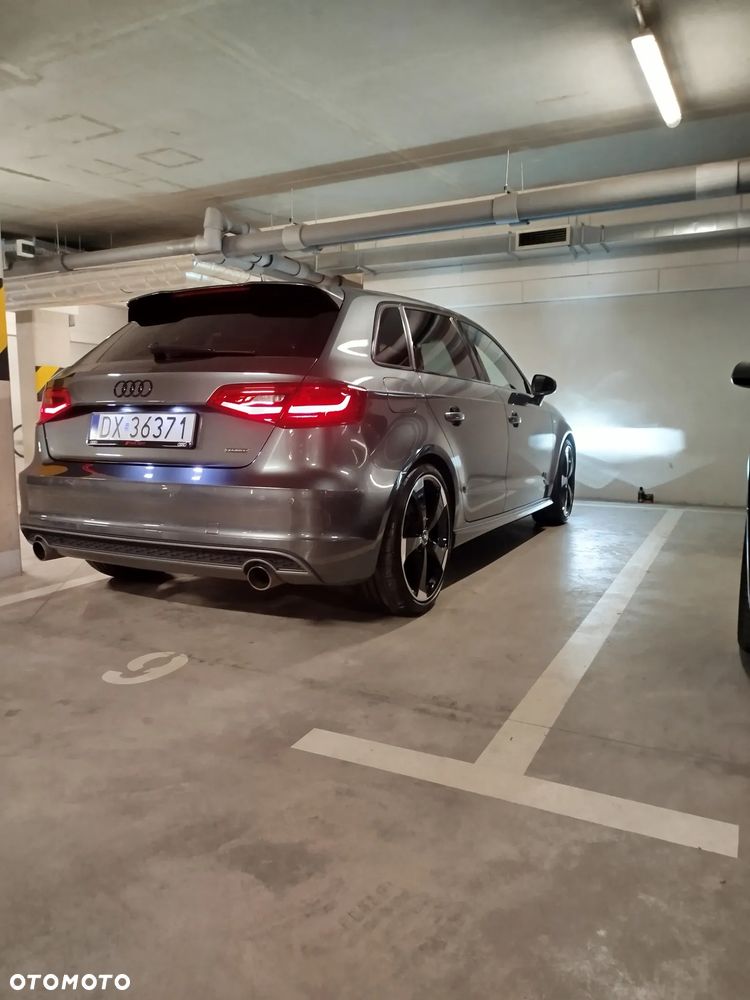 Audi A3 Sportback 2.0 TDI (clean diesel) quattro S tronic Ambiente - 1