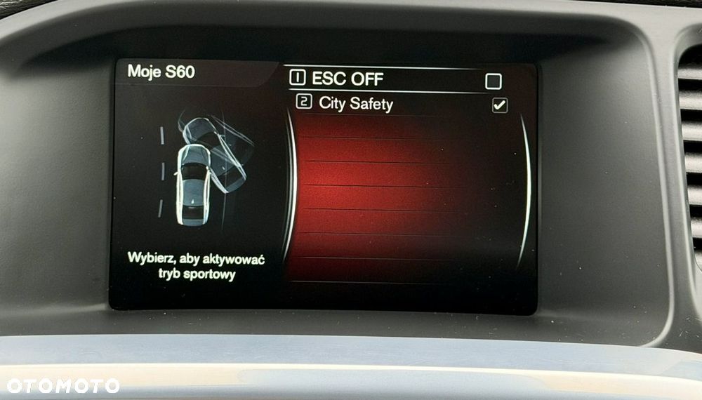 Volvo S60 D3 Drive-E Momentum - 26