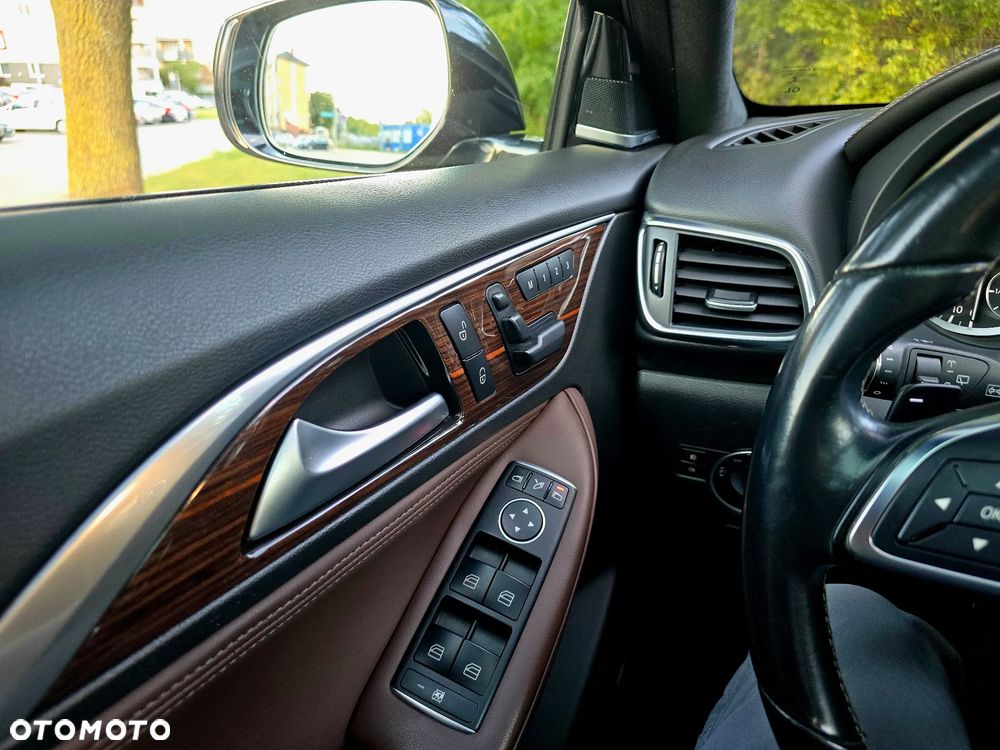 Infiniti QX30 2.2d Premium AWD 7DCT - 10