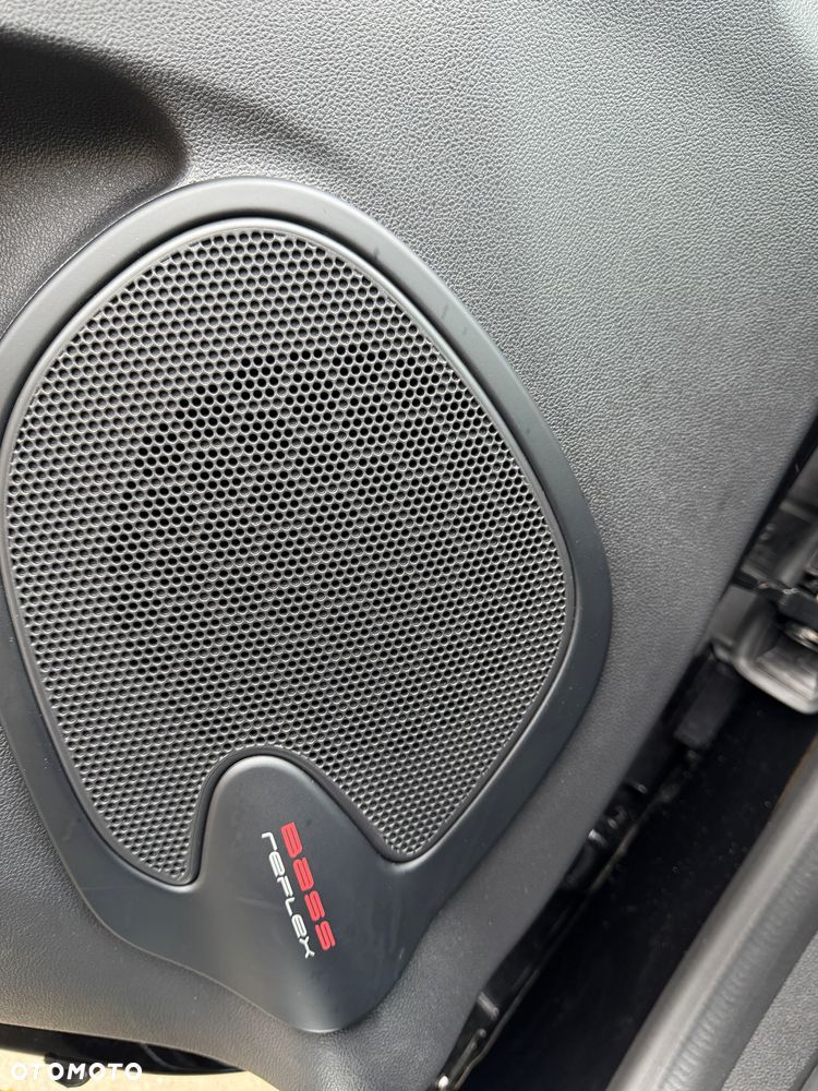 Renault Clio TCe 200 EDC Sport R.S - 29