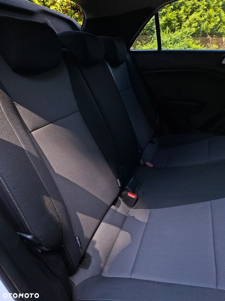 Hyundai i20 1.2 Classic Plus - 9