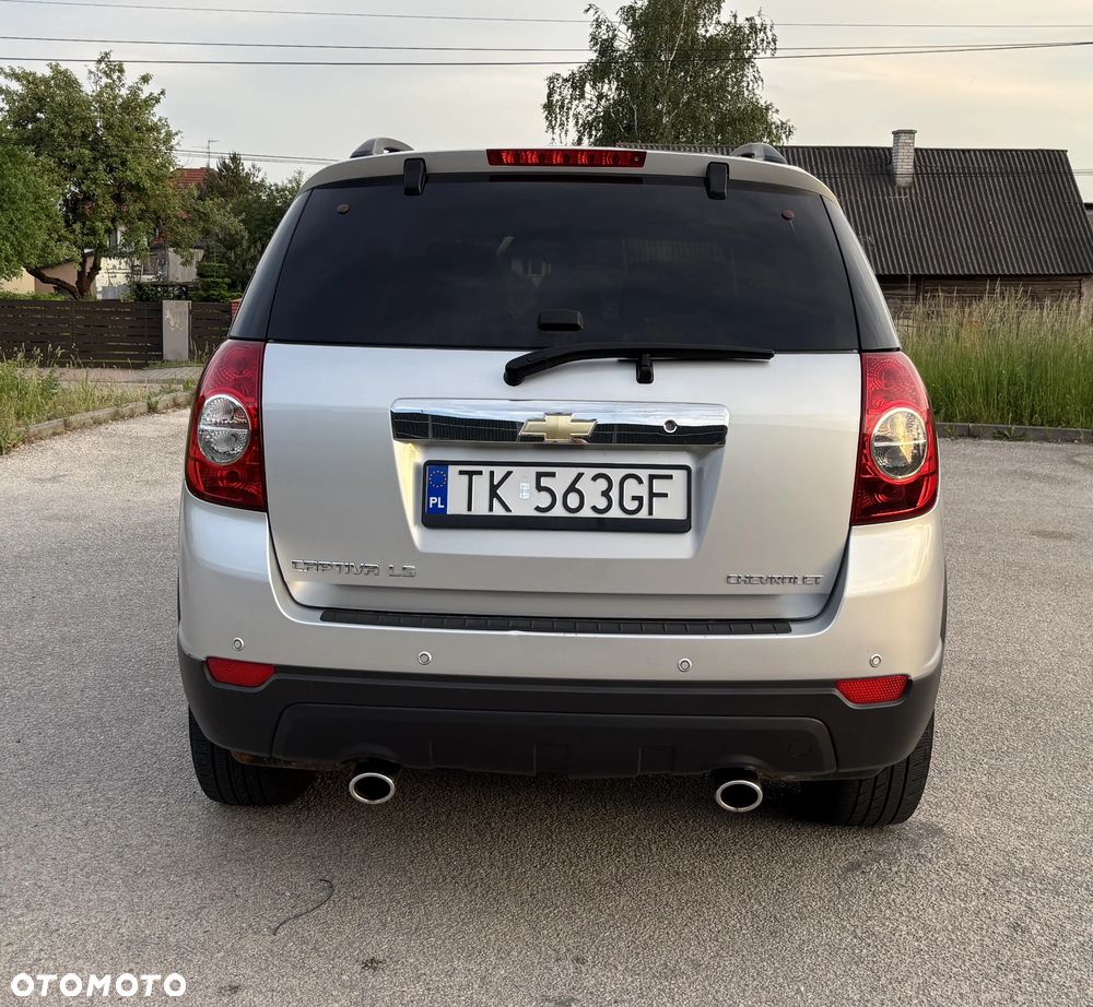 Chevrolet Captiva 2.4 2WD 7 Sitzer LS Family Edition - 9