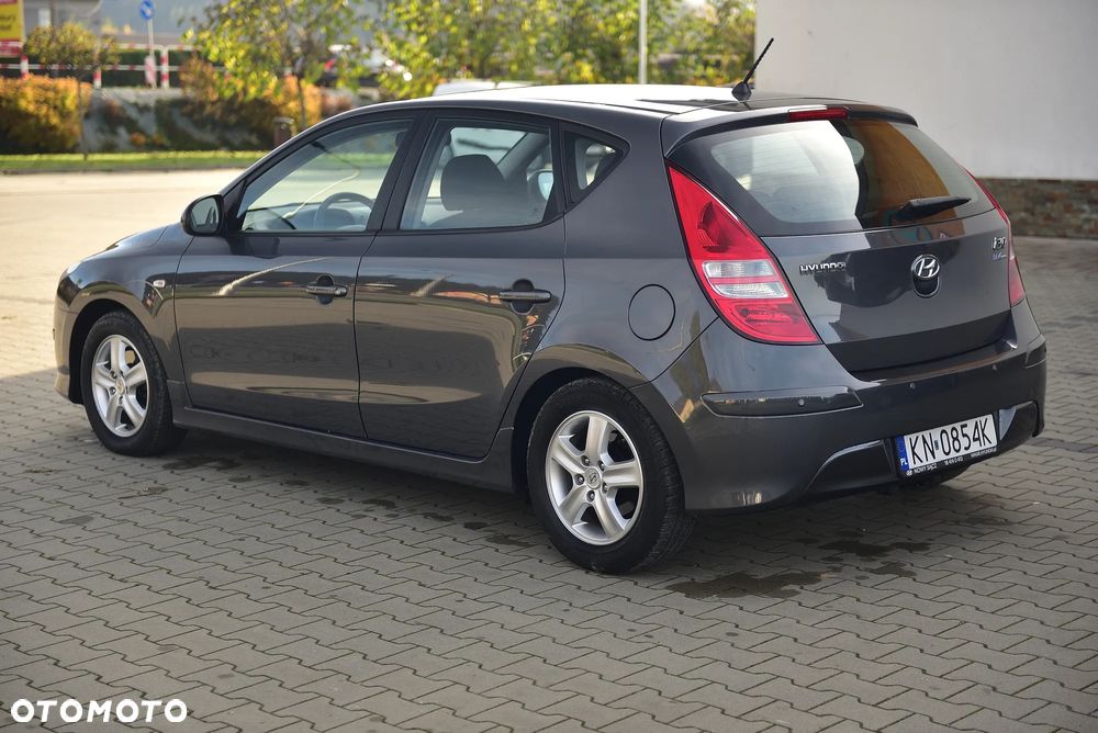 Hyundai i30 1.6 CRDi Comfort - 8