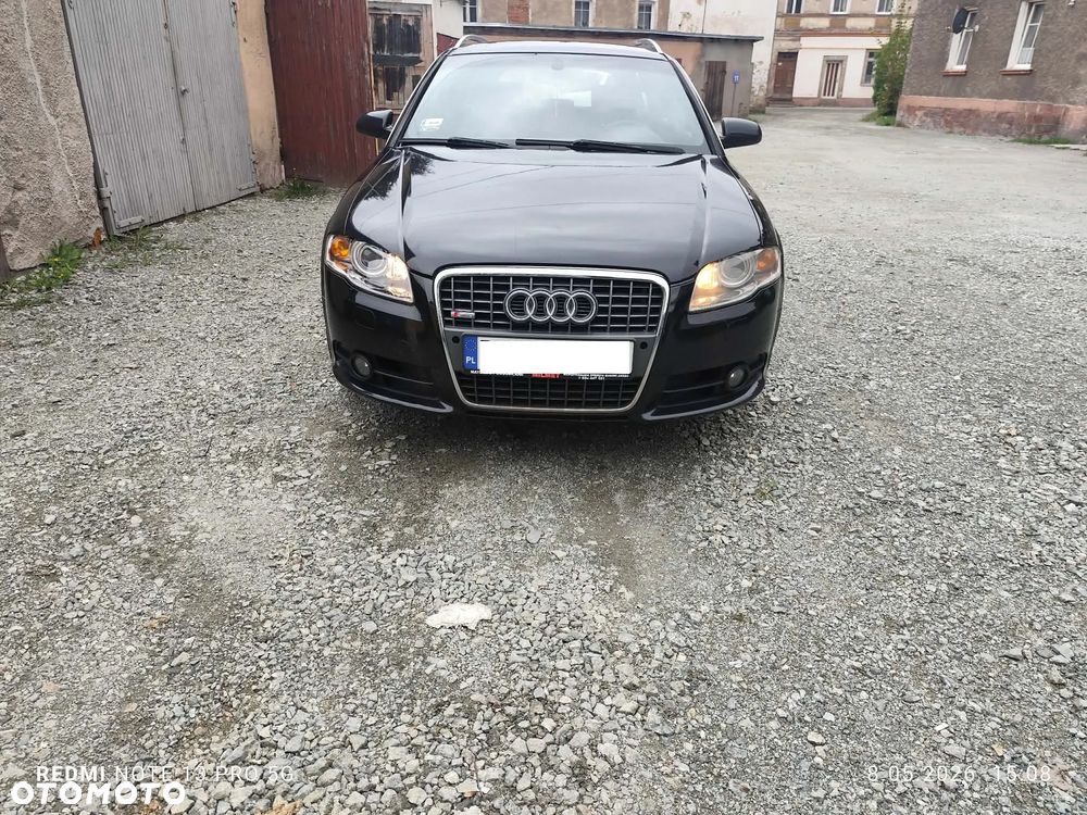 Audi A4 Avant 2.0T FSI Quattro - 1