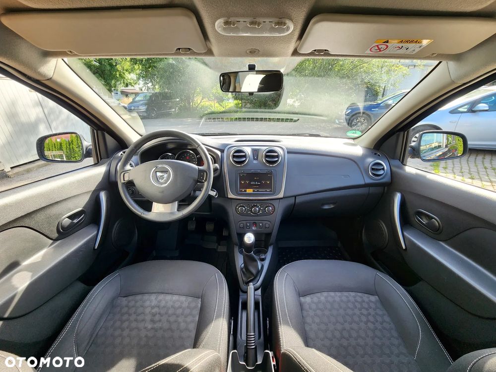 Dacia Logan TCe 90 Prestige - 8