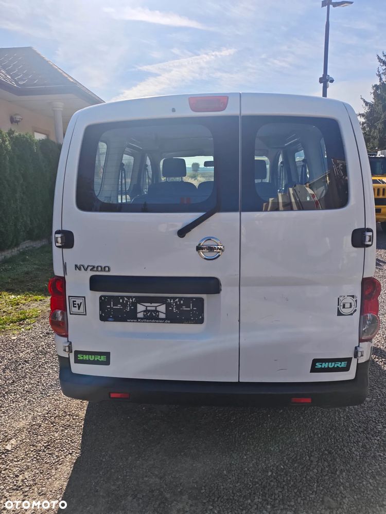 Nissan NV200 - 4