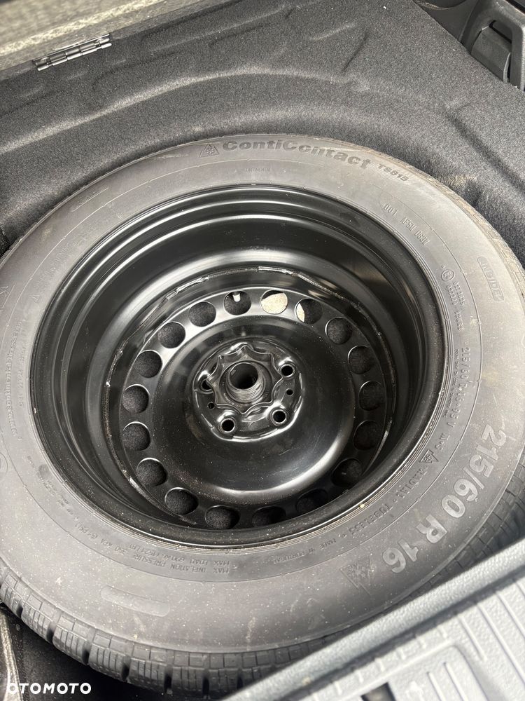 Volkswagen Passat 2.0 TDI (BlueMotion Technology) DSG Trendline - 17