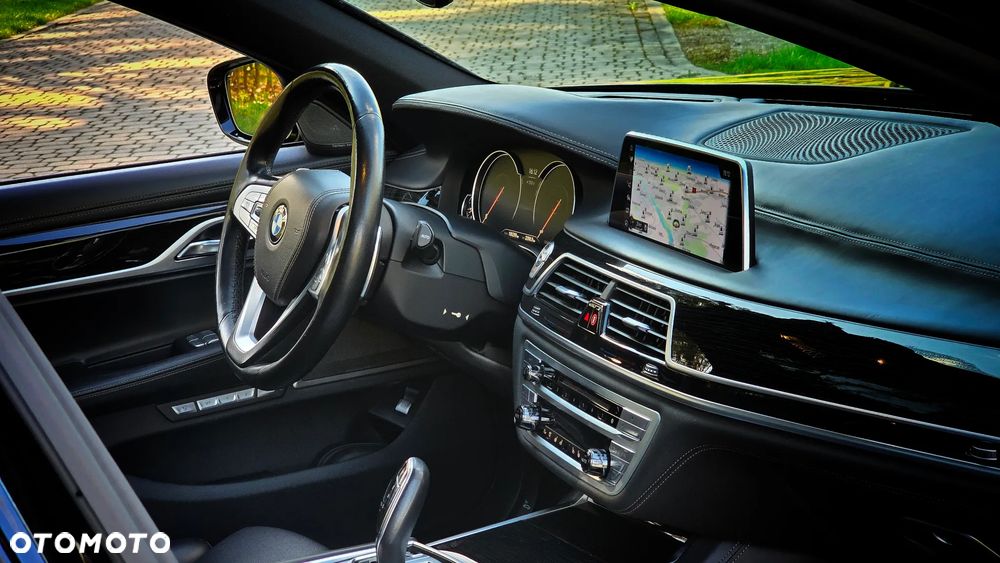 BMW Seria 7 750Li Edition Exclusive - 18